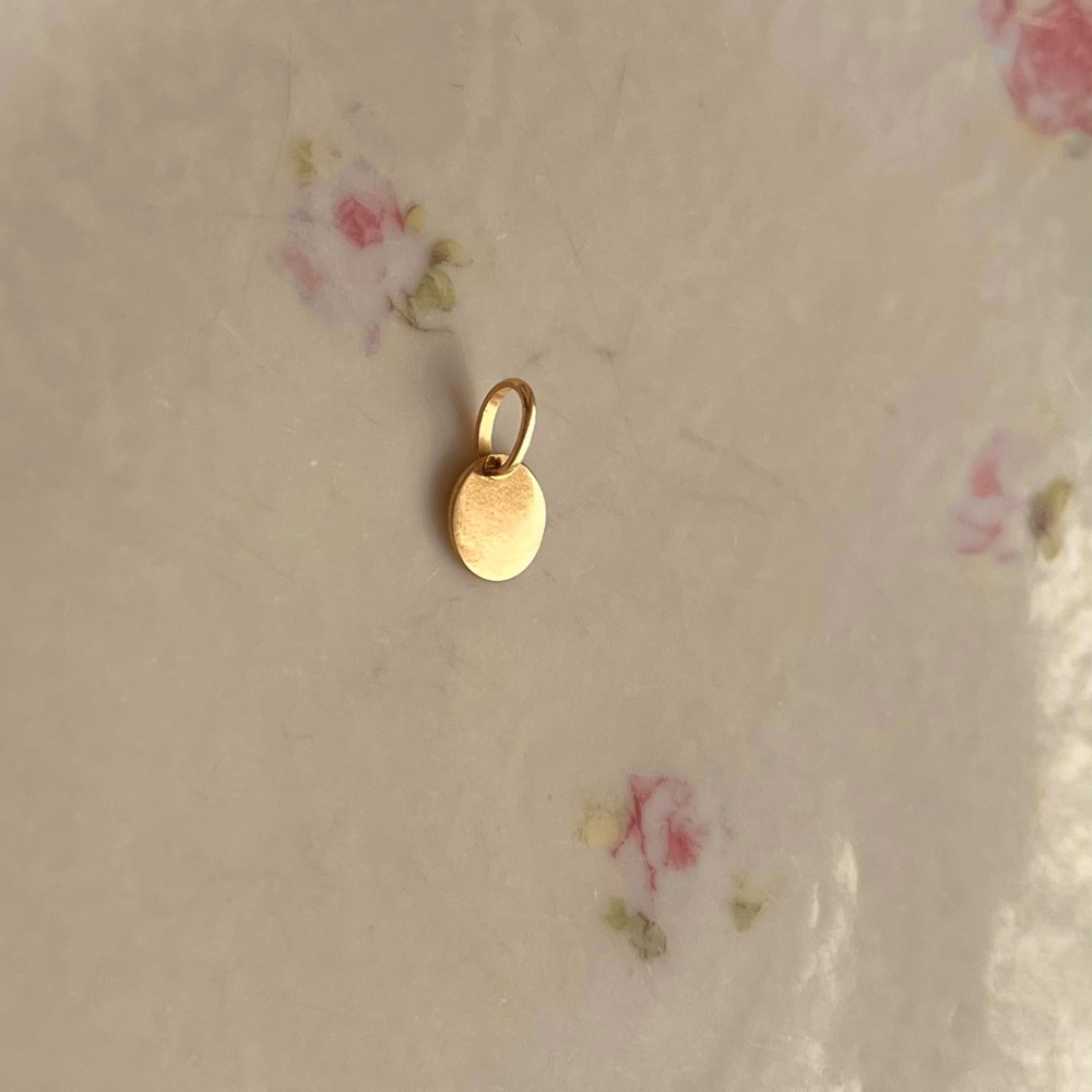 SALE~ 10k solid gold ~ Mejuri/Catbird inspired ~ disc pendant necklace ✨